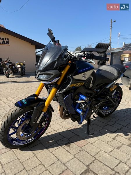 Мотоцикл Без обтекателей (Naked bike) Yamaha MT-09 2020 в Львове