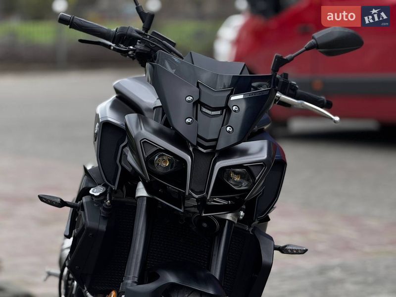 Мотоцикл Без обтікачів (Naked bike) Yamaha MT-10 2019 в Харкові