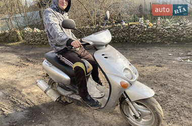 Скутер Yamaha Neos 2000 в 