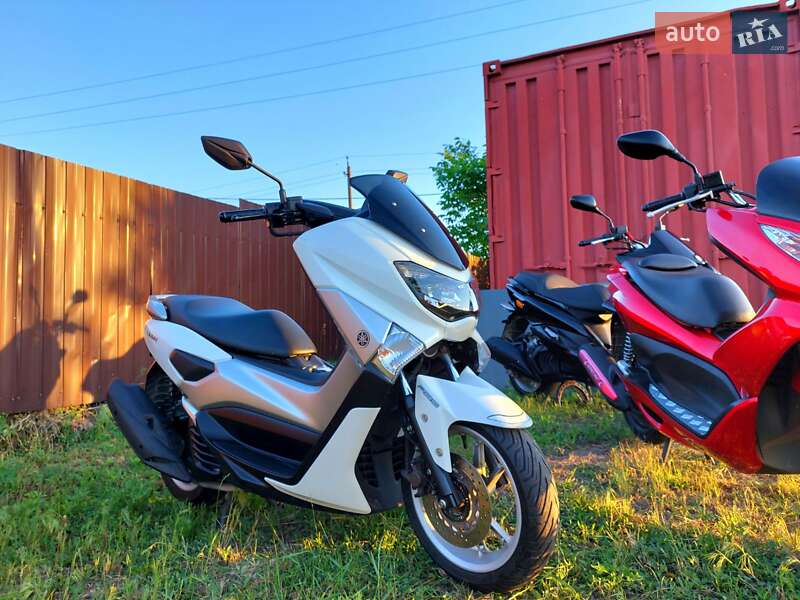 Макси-скутер Yamaha NMax 2016 в 