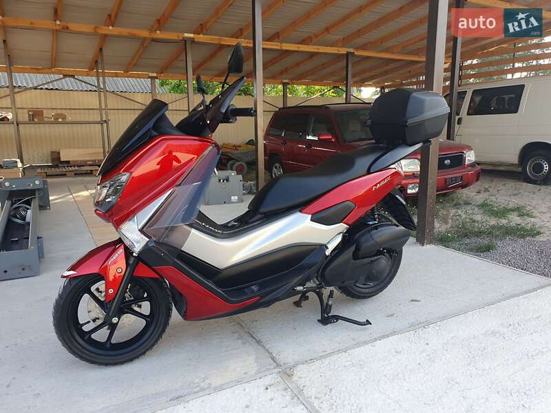 Скутер Yamaha NMax 2017 в Вышгороде