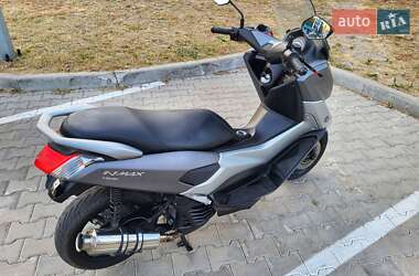 Макси-скутер Yamaha NMax 2017 в 