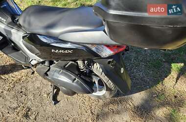 Скутер Yamaha NMax 2015 в 