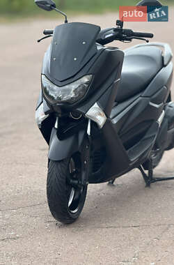 Максі-скутер Yamaha NMax 2017 в 