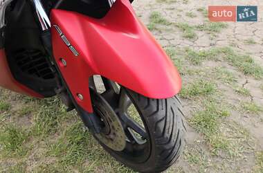 Макси-скутер Yamaha NMax 2017 в 