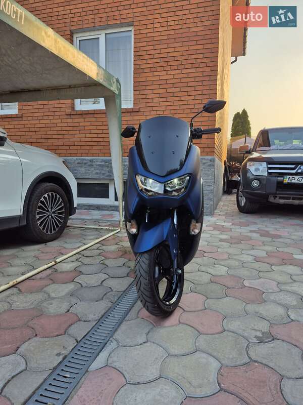 Макси-скутер Yamaha NMax 2022 в Запорожье