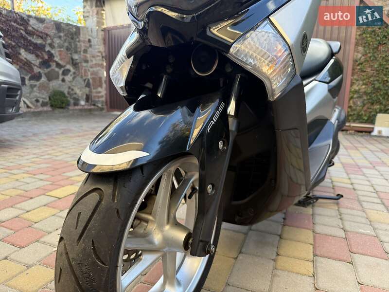 Мопеды Yamaha NMax 2018 в Черкассах фото 11 Мопеды Yamaha NMax 2018 в Черкассах
