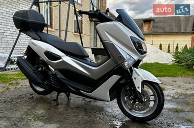 Макси-скутер Yamaha NMax 2017 в Львове