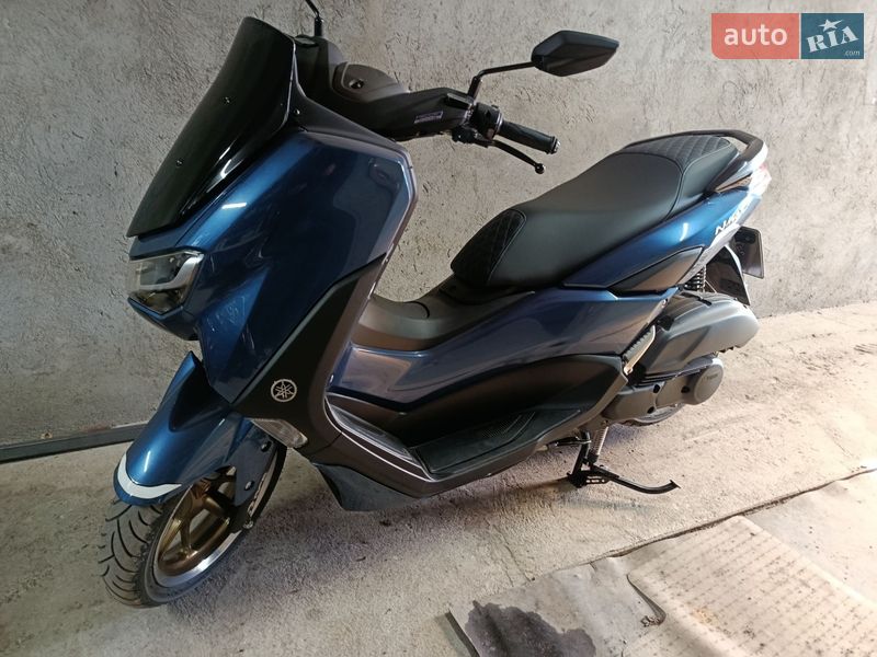 Макси-скутер Yamaha NMax 2024 в Первомайске
