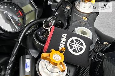 Спортбайк Yamaha R1 2014 в 