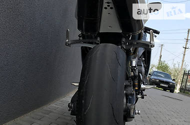 Спортбайк Yamaha R1 2014 в 