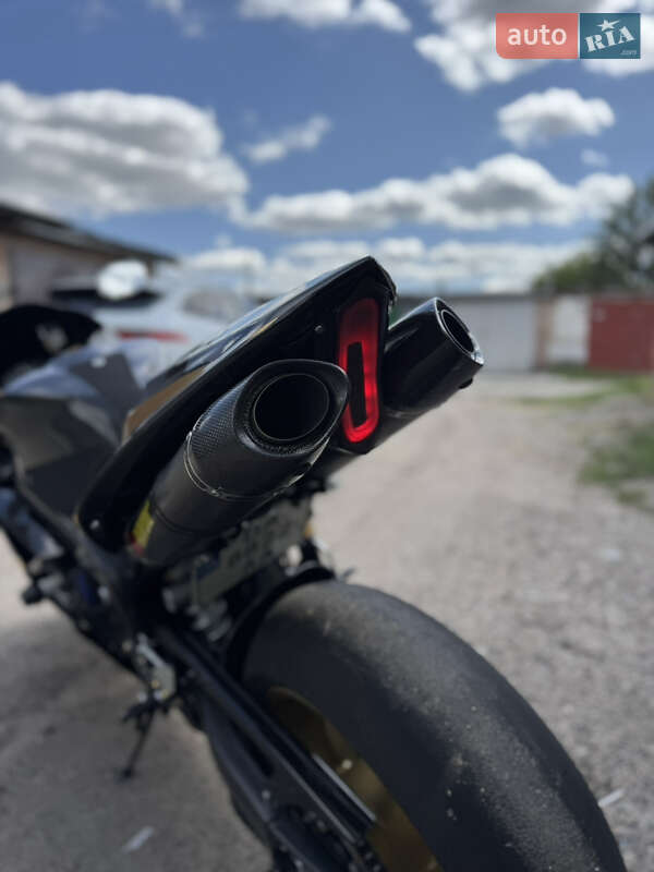 Спортбайк Yamaha R1 2008 в Кропивницком