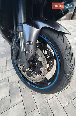 Спортбайк Yamaha R1 2007 в 