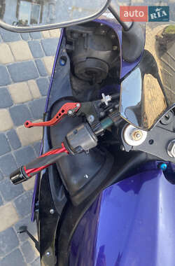 Спортбайк Yamaha R1 2008 в 