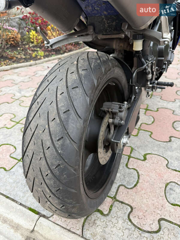 Спортбайк Yamaha R1 2009 в Зіньківі фото 9 Спортбайк Yamaha R1 2009 в Зіньківі