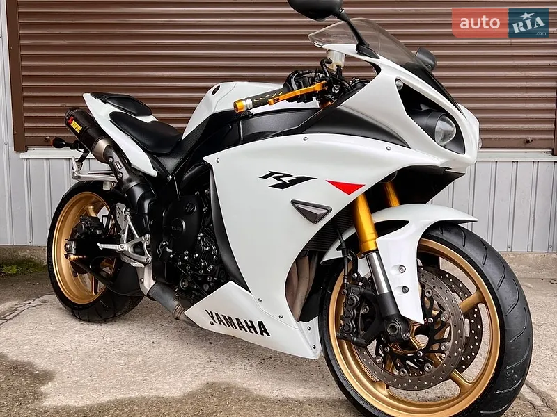 Yamaha R1 2010