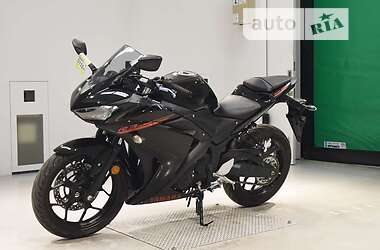 Спортбайк Yamaha R3 2015 в 