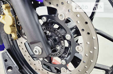 Спортбайк Yamaha R3 2018 в 