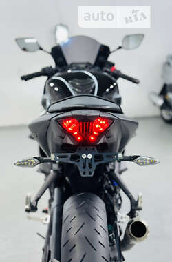 Спортбайк Yamaha R3 2019 в 