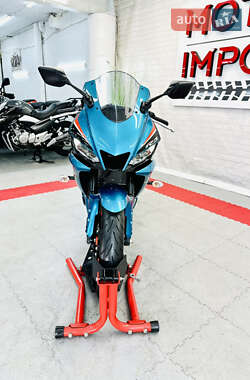 Спортбайк Yamaha R3 2019 в 