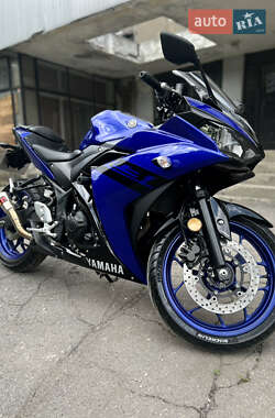 Спортбайк Yamaha R3 2014 в Дніпрі