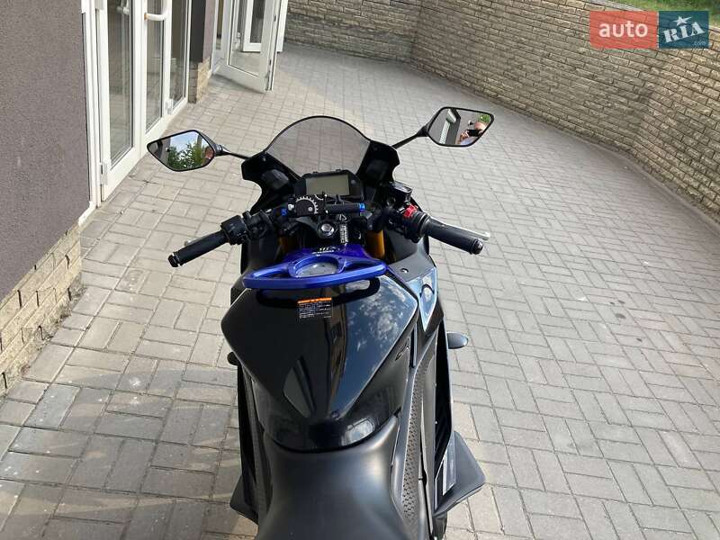 Спортбайк Yamaha R3 2019 в Днепре