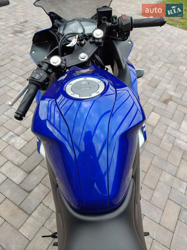 Спортбайк Yamaha R3 2017 в Белогородке фото 25 Спортбайк Yamaha R3 2017 в Белогородке