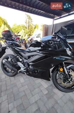 Спортбайк Yamaha R3 2023 в Білогородці