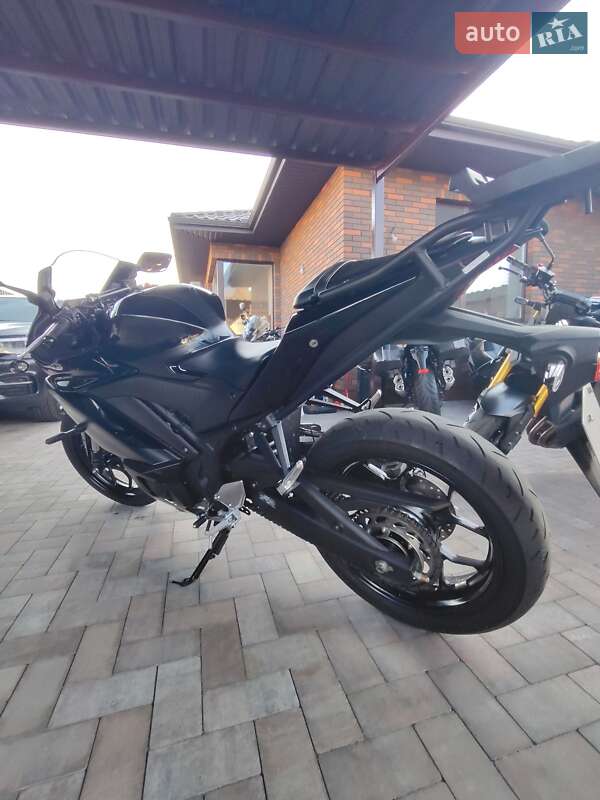 Спортбайк Yamaha R3 2023 в Білогородці фото 7 Спортбайк Yamaha R3 2023 в Білогородці