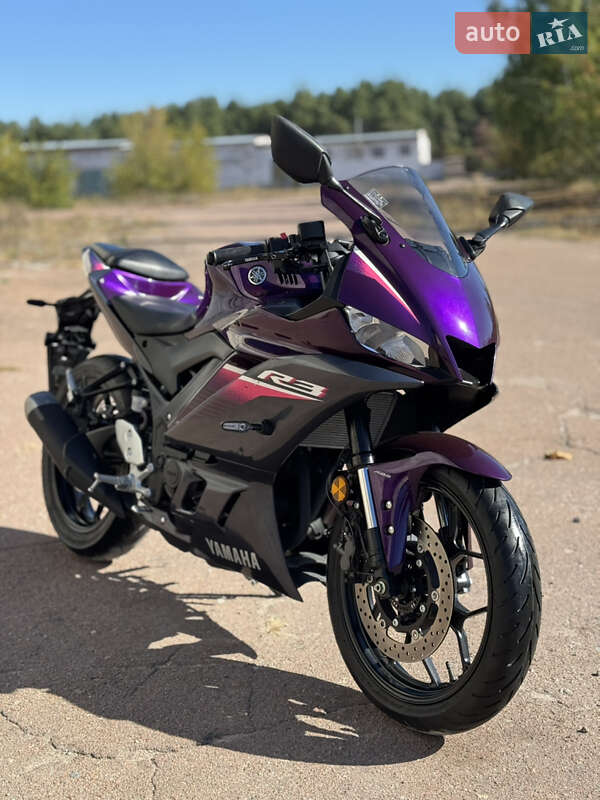 Мотоцикл Без обтекателей (Naked bike) Yamaha R3 2023 в Сновске