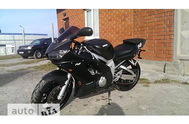 Спортбайк Yamaha R6 2000 в Бердичеве