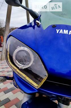 Спортбайк Yamaha R6 2000 в Городище