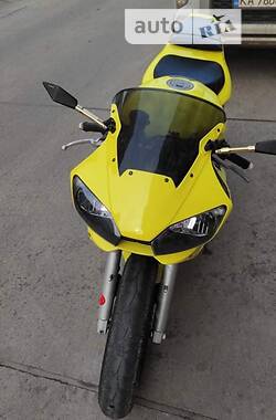 Спортбайк Yamaha R6 1999 в Черноморске