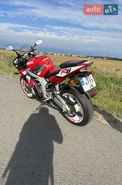 Спортбайк Yamaha R6 2002 в 