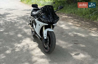 Спортбайк Yamaha R6 2007 в 