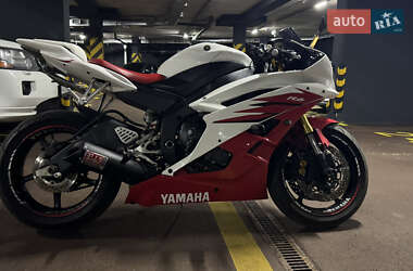 Спортбайк Yamaha R6 2007 в Киеве