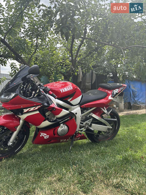 Спортбайк Yamaha R6 2001 в Броварах