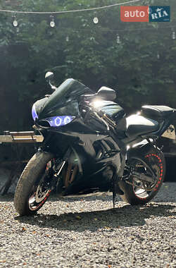 Спортбайк Yamaha R6 2005 в Львове