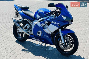 Спортбайк Yamaha R6 2002 в Києві