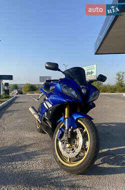 Спортбайк Yamaha R6 2006 в Дніпрі