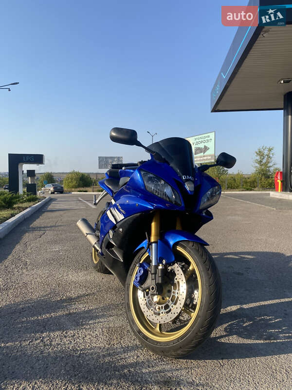 Спортбайк Yamaha R6 2006 в 