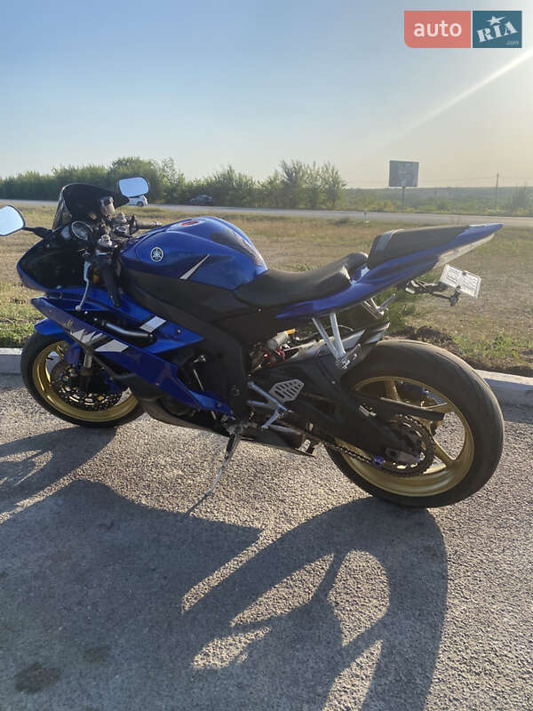 Спортбайк Yamaha R6 2006 в Днепре