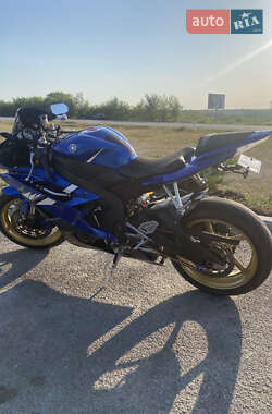 Спортбайк Yamaha R6 2006 в 