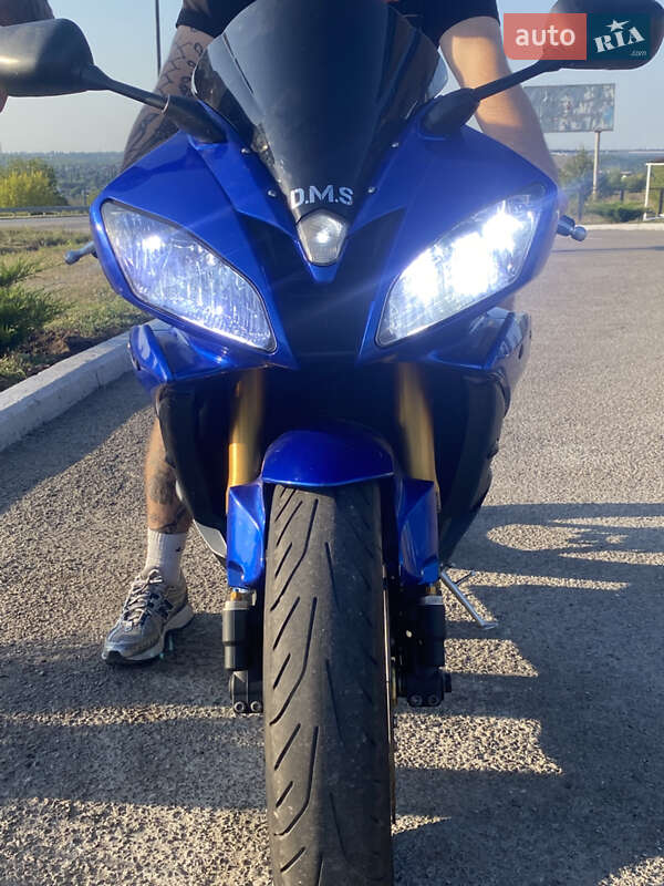 Спортбайк Yamaha R6 2006 в Днепре