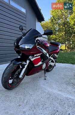 Спортбайк Yamaha R6 2000 в Снятине
