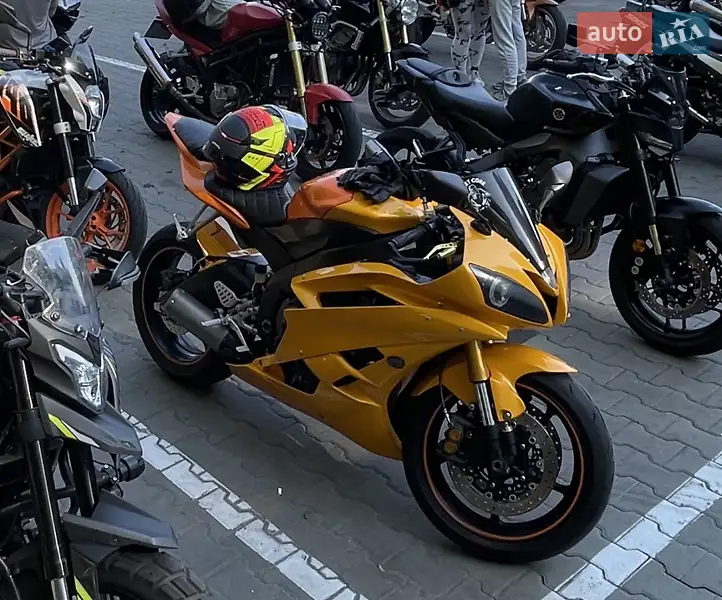 Yamaha R6 2006