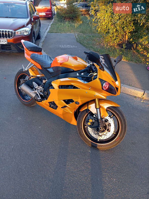 Спортбайк Yamaha R6 2006 в Києві фото 5 Спортбайк Yamaha R6 2006 в Києві