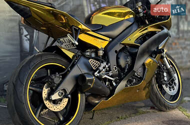 Спортбайк Yamaha R6 2016 в 