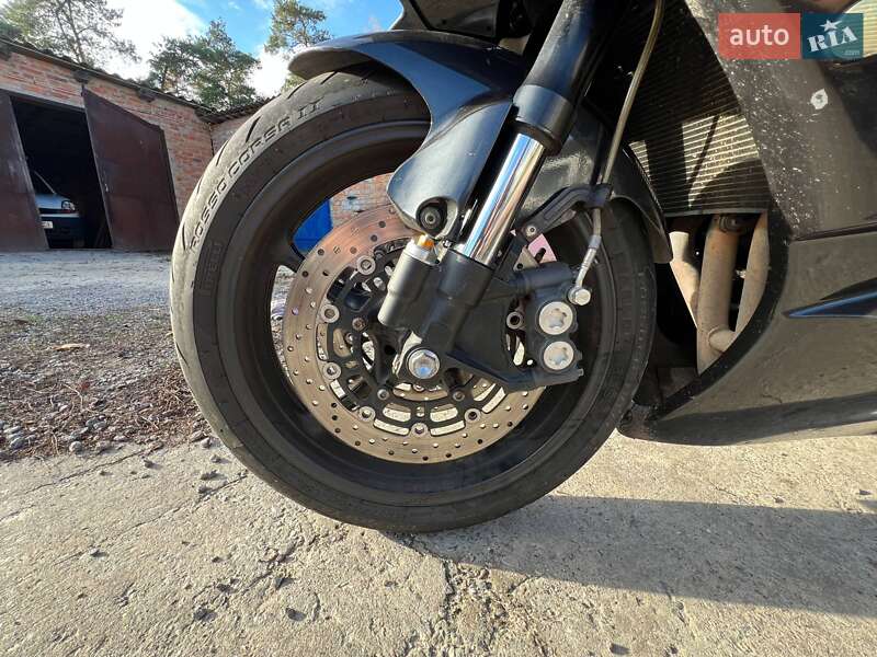 Спортбайк Yamaha R6 2007 в Миргороді фото 3 Спортбайк Yamaha R6 2007 в Миргороді