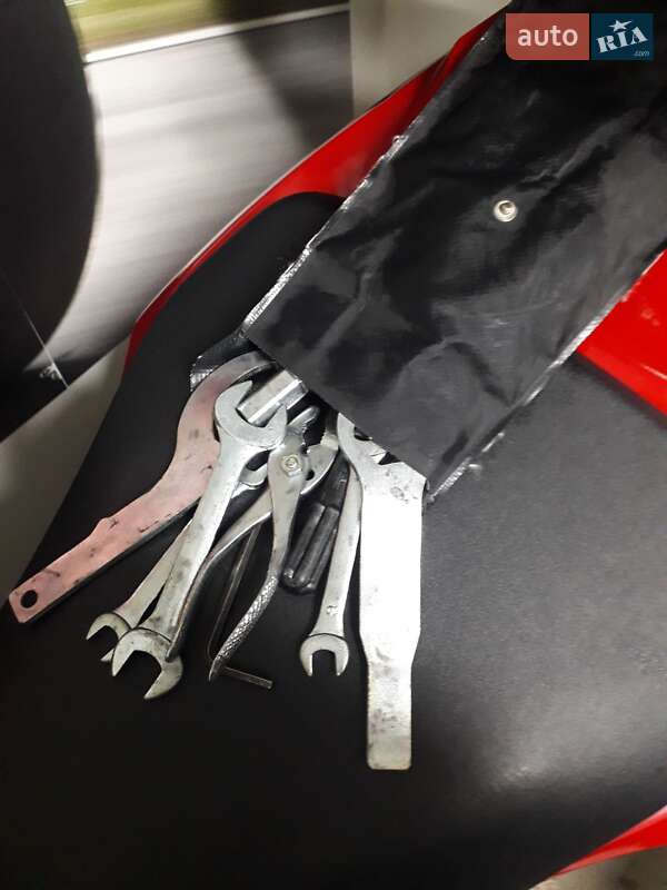 Спортбайк Yamaha R6 2003 в Козятині фото 29 Спортбайк Yamaha R6 2003 в Козятині